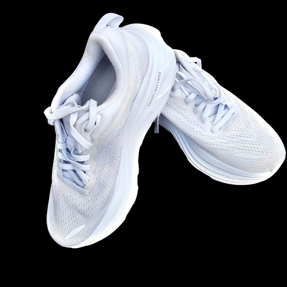 HOKA One One Women's Walking Shoe Trainers, Bondi 8